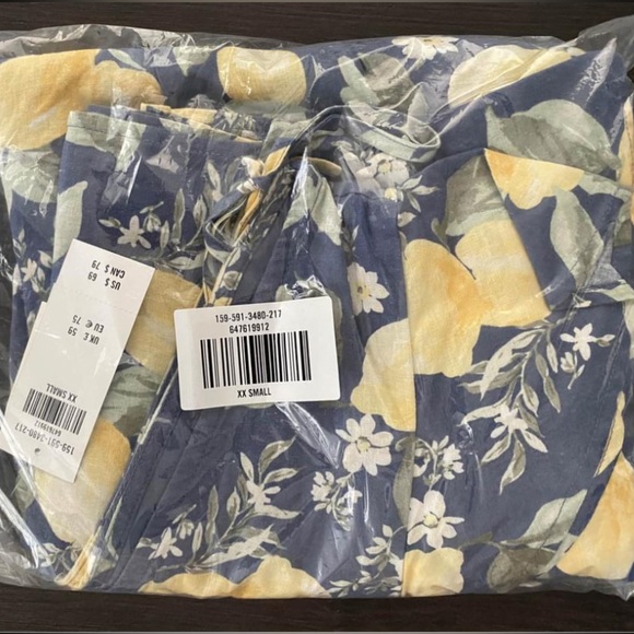 NWT Abercrombie Ruffle Sleeve Trapeze Mini Dress (XXS) - Blue Lemon Print - Picture 3 of 6